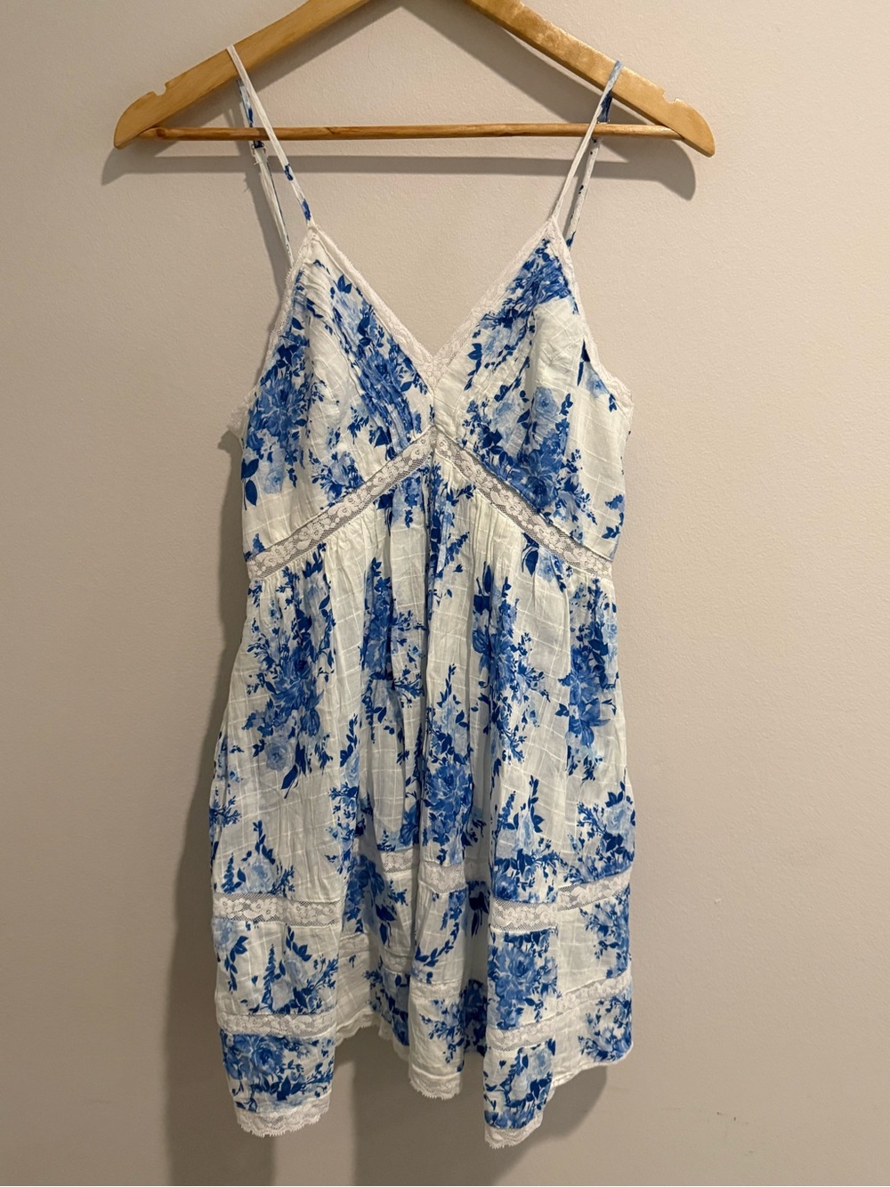 Pookie & Sebastian White Blue Floral Cotton Mini Dress Smocked Back Size L - Picture 2 of 15